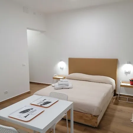 Dell'ova 98 Guest house Catania