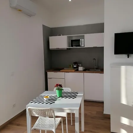 Dell'ova 98 Guest house 4*