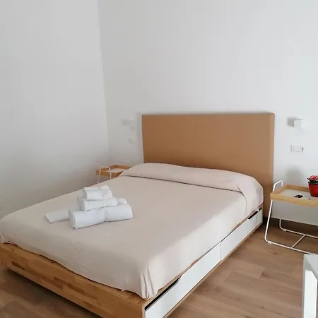 Dell'ova 98 Guest house