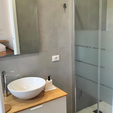 Dell'ova 98 Guest house Catania