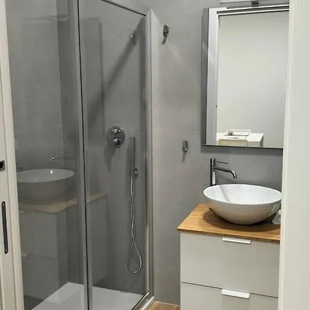 Dell'ova 98 Guest house 4*