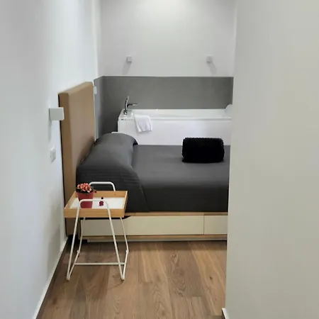 Dell'ova 98 Guest house