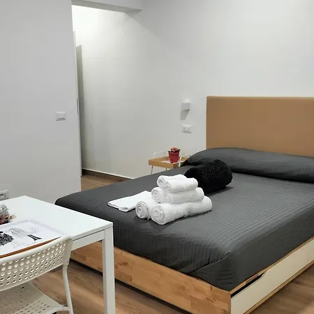 Dell'ova 98 Guest house 4*