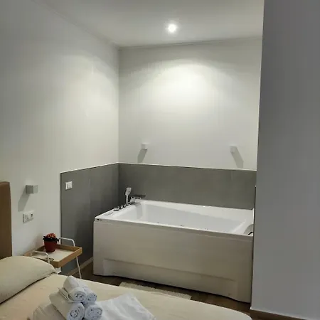 Dell'ova 98 Guest house